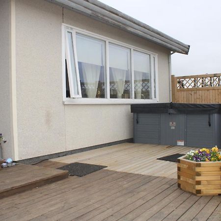 Stori-Bakki Guesthouse-With Hot Tub Egilsstadir Esterno foto